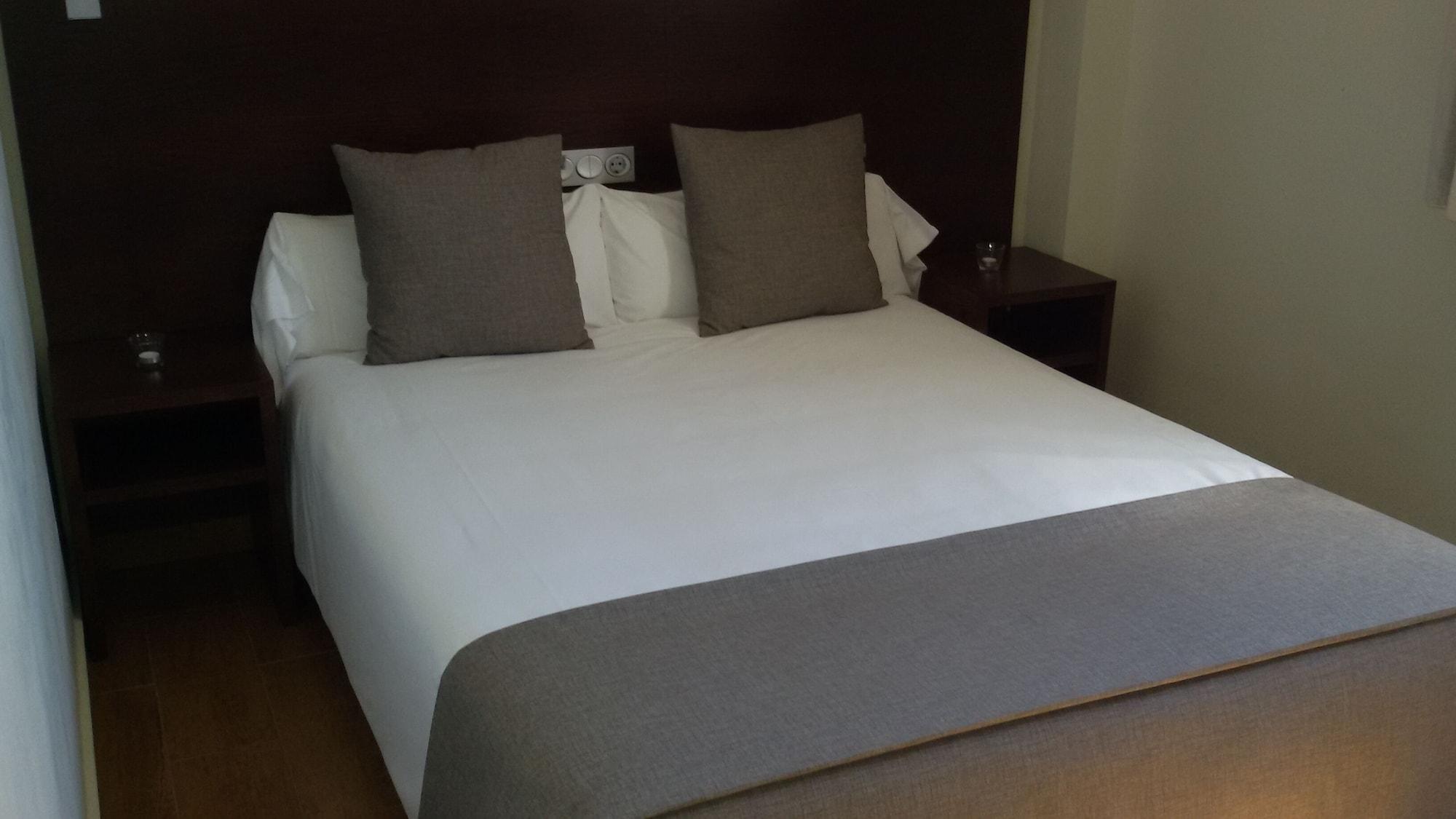 Hotel Rural Arroyo La Plata By Bossh Hotels Jerez De Los Caballeros Extérieur photo
