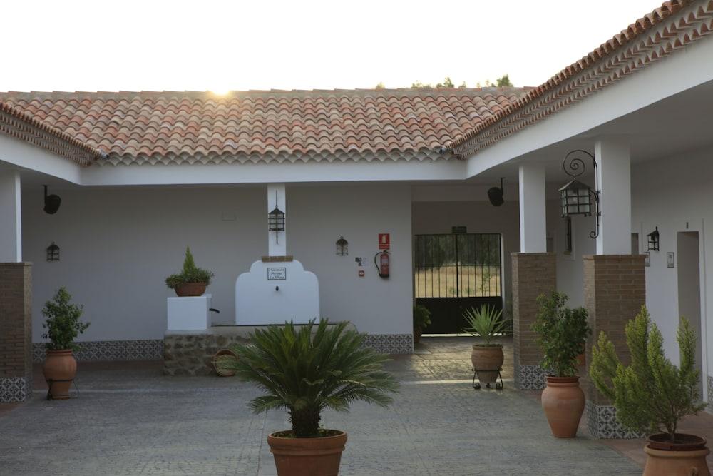 Hotel Rural Arroyo La Plata By Bossh Hotels Jerez De Los Caballeros Extérieur photo