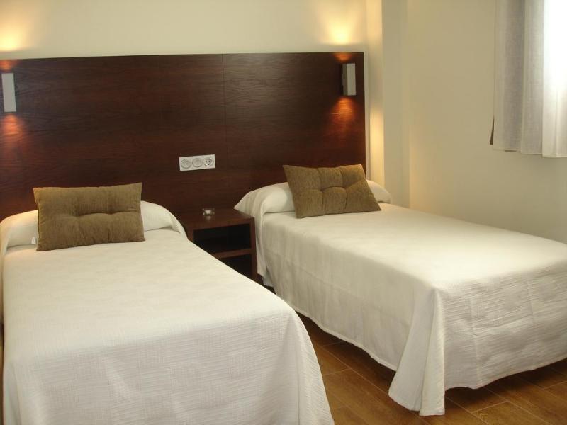 Hotel Rural Arroyo La Plata By Bossh Hotels Jerez De Los Caballeros Extérieur photo